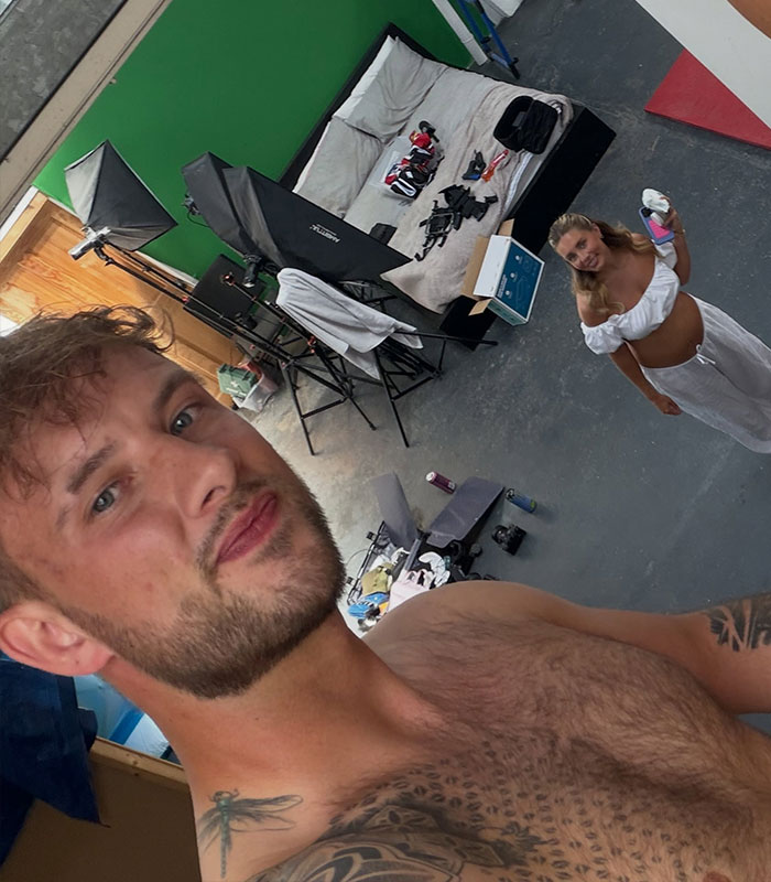 Man Who Attended Bonnie Blue’s Raunchy Baby Shower Exposes Disgusting Details About “Stinky” Event Man Who Attended Bonnie Blue’s Raunchy Baby Shower Exposes Disgusting Details About “Stinky” Event