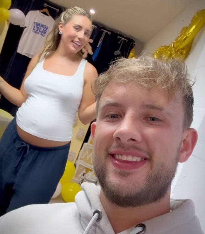 Man Who Attended Bonnie Blue’s Raunchy Baby Shower Exposes Disgusting Details About “Stinky” Event Man Who Attended Bonnie Blue’s Raunchy Baby Shower Exposes Disgusting Details About “Stinky” Event