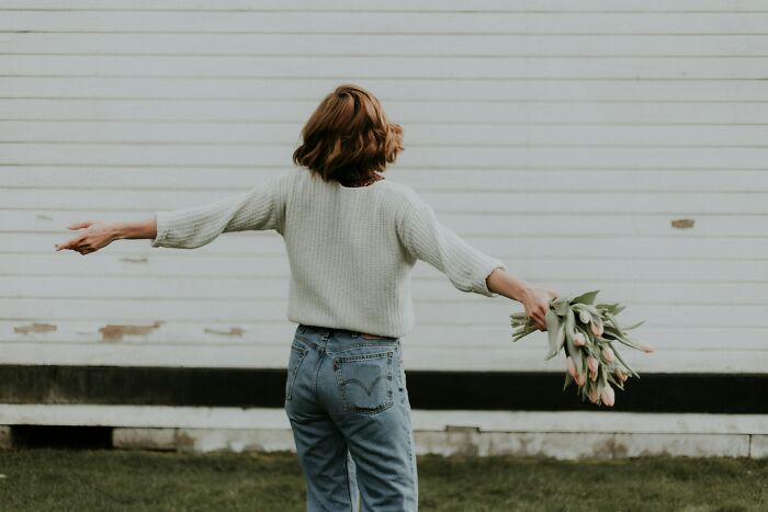 59 Women Get Really Honest About What “Young And Dumb” Decision Still Keeps Them Up At 3 AM 59 Women Get Really Honest About What “Young And Dumb” Decision Still Keeps Them Up At 3 AM