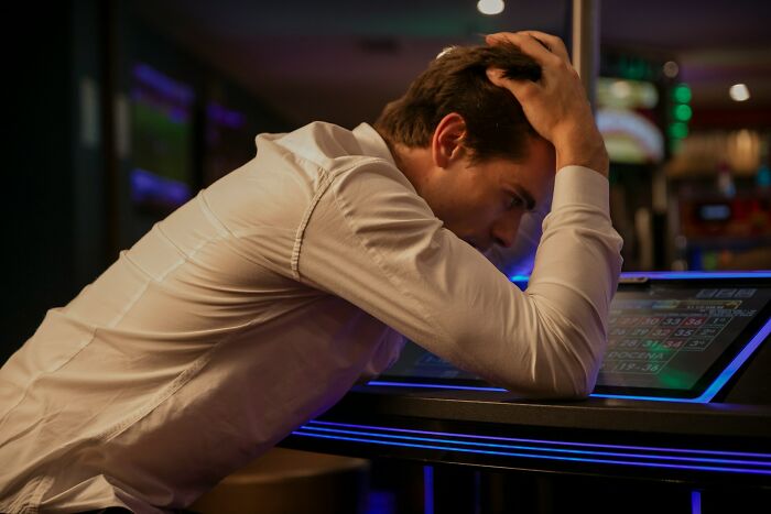“Kids Locked In The Car For Eight Hours”: 77 Crazy And Sobering Things Seen At Casinos “Kids Locked In The Car For Eight Hours”: 77 Crazy And Sobering Things Seen At Casinos