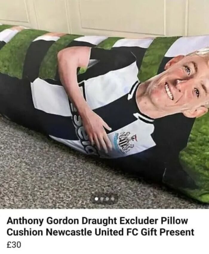 97 Online Marketplace Screenshots That Prove It&rsquo;s A Magnet For The Weirdest People