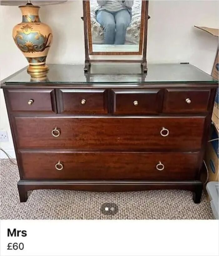 97 Online Marketplace Screenshots That Prove It&rsquo;s A Magnet For The Weirdest People