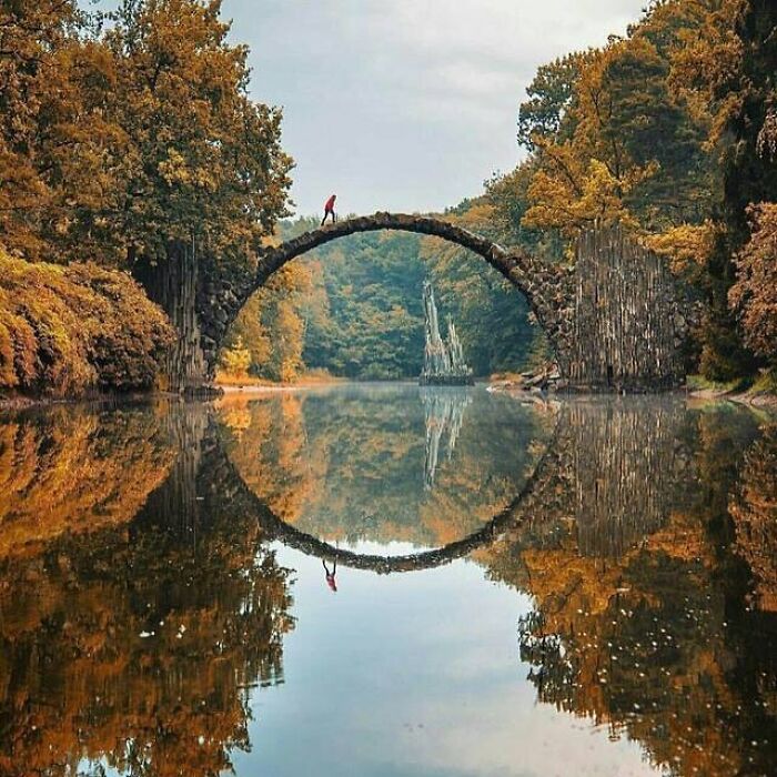 106 Photos That Look Like They’re Fake But People Actually Took Them 106 Photos That Look Like They’re Fake But People Actually Took Them