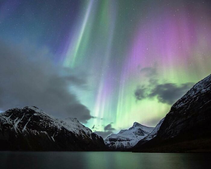 106 Photos That Look Like They’re Fake But People Actually Took Them 106 Photos That Look Like They’re Fake But People Actually Took Them
