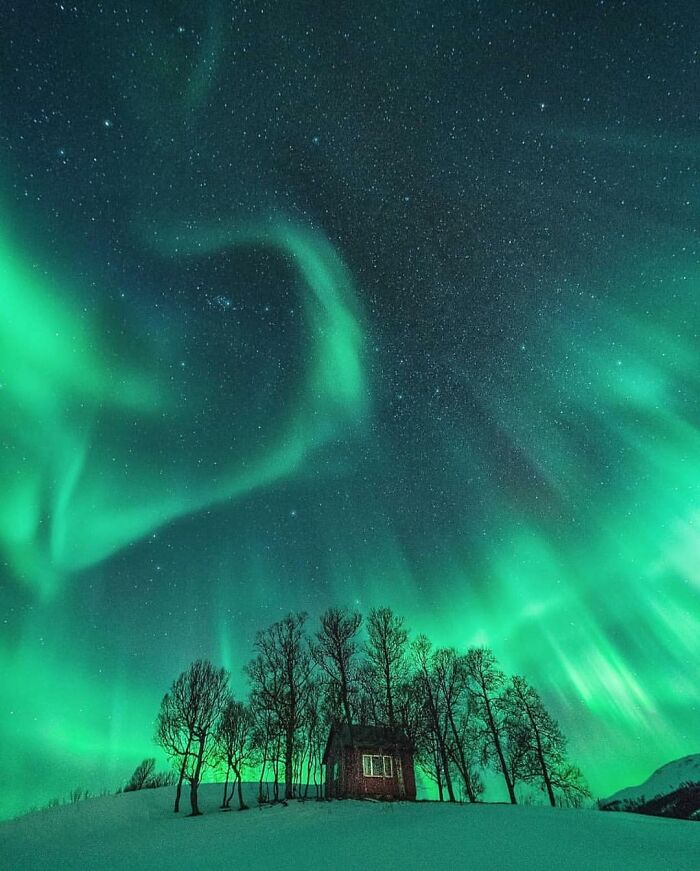 106 Photos That Look Like They’re Fake But People Actually Took Them 106 Photos That Look Like They’re Fake But People Actually Took Them