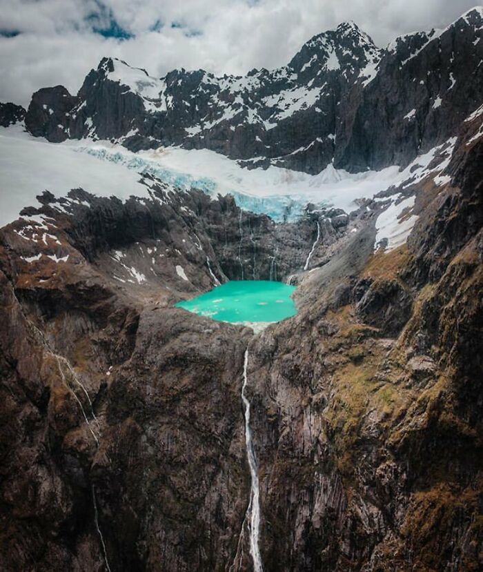 106 Photos That Look Like They’re Fake But People Actually Took Them 106 Photos That Look Like They’re Fake But People Actually Took Them
