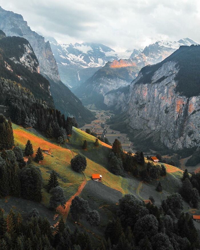 106 Photos That Look Like They’re Fake But People Actually Took Them 106 Photos That Look Like They’re Fake But People Actually Took Them