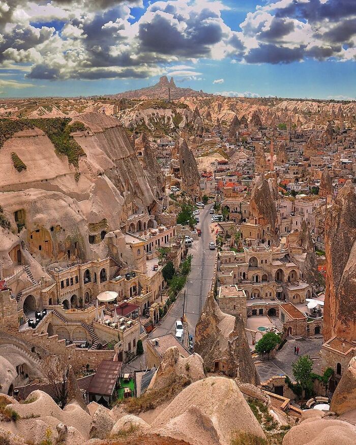 106 Photos That Look Like They’re Fake But People Actually Took Them 106 Photos That Look Like They’re Fake But People Actually Took Them