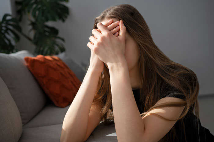 Cheater Wants A Divorce With Pregnant Wife Who Is Still Willing To Stay With Him For “Corrupting” His Mom Cheater Wants A Divorce With Pregnant Wife Who Is Still Willing To Stay With Him For “Corrupting” His Mom