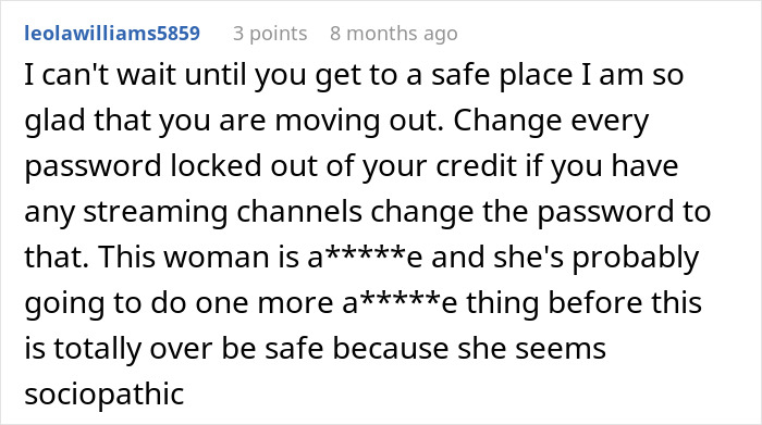 Laptop Gets Hidden Out Of Spite, Woman Sees This Is Just Red Flag Nr.1 After A 7-Year Relationship Laptop Gets Hidden Out Of Spite, Woman Sees This Is Just Red Flag Nr.1 After A 7-Year Relationship