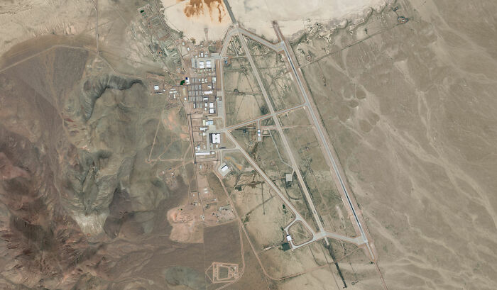 The CIA Shares What Really Happens At Area 51, And It Has Nothing To Do With Aliens Or UFOs The CIA Shares What Really Happens At Area 51, And It Has Nothing To Do With Aliens Or UFOs