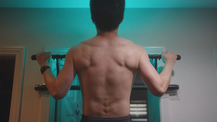 YouTuber Does 50 Pull-Ups And 100 Push-Ups Daily For A Month, Discovers His Real Limit The Hard Way