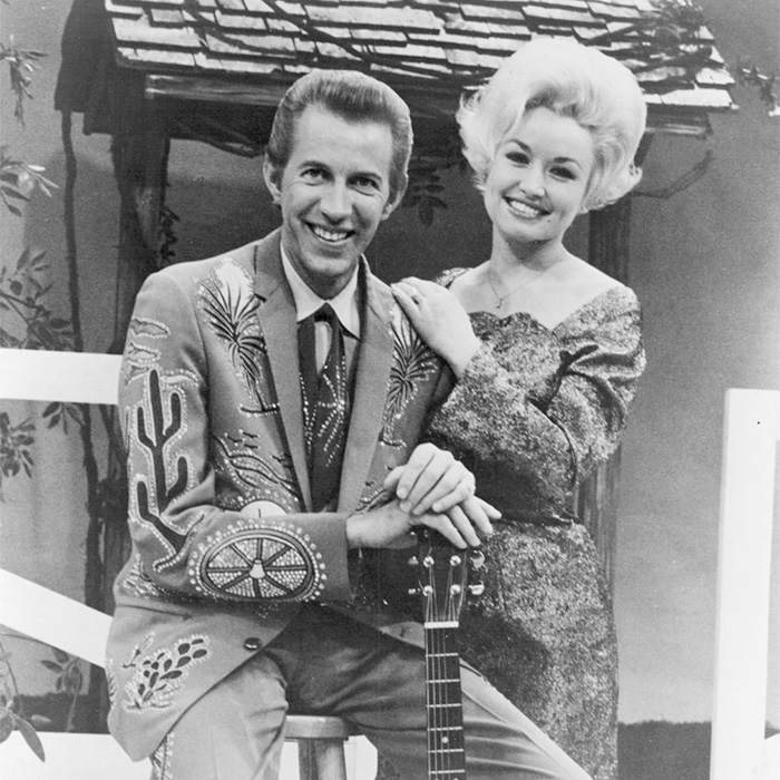6 Feuds And Controversies Dolly Parton Shut Down With Grace
