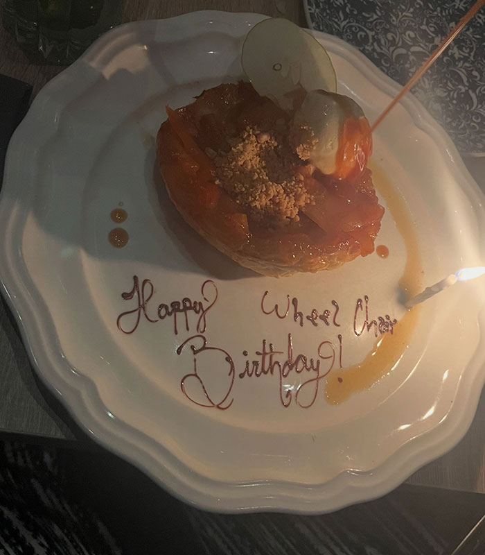 Restaurant Finally Breaks Silence After Disabled Customer Was Served Dessert With “Offensive” Birthday Message