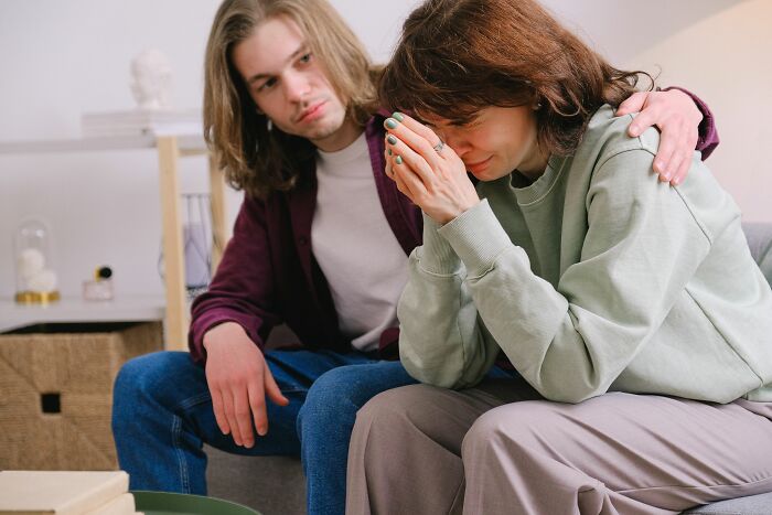 60 Moments In Which People Suddenly Realized They’re With The Very Wrong Person 60 Moments In Which People Suddenly Realized They’re With The Very Wrong Person