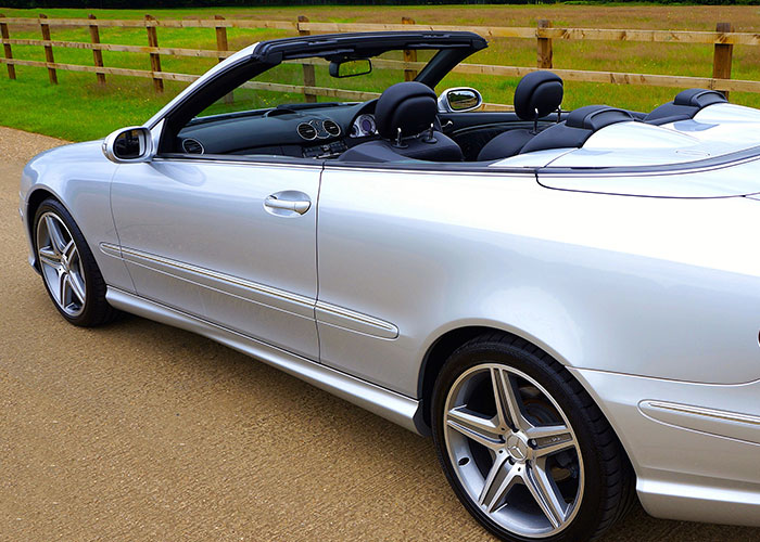 51 Of The Most Spectacularly Cringe Midlife Crises People Have Witnessed