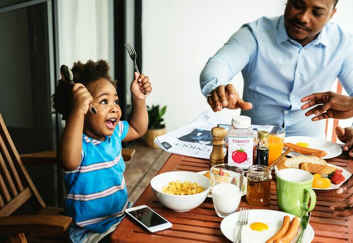 51 Things That Scream “I Am A Horrible Parent” 51 Things That Scream “I Am A Horrible Parent”