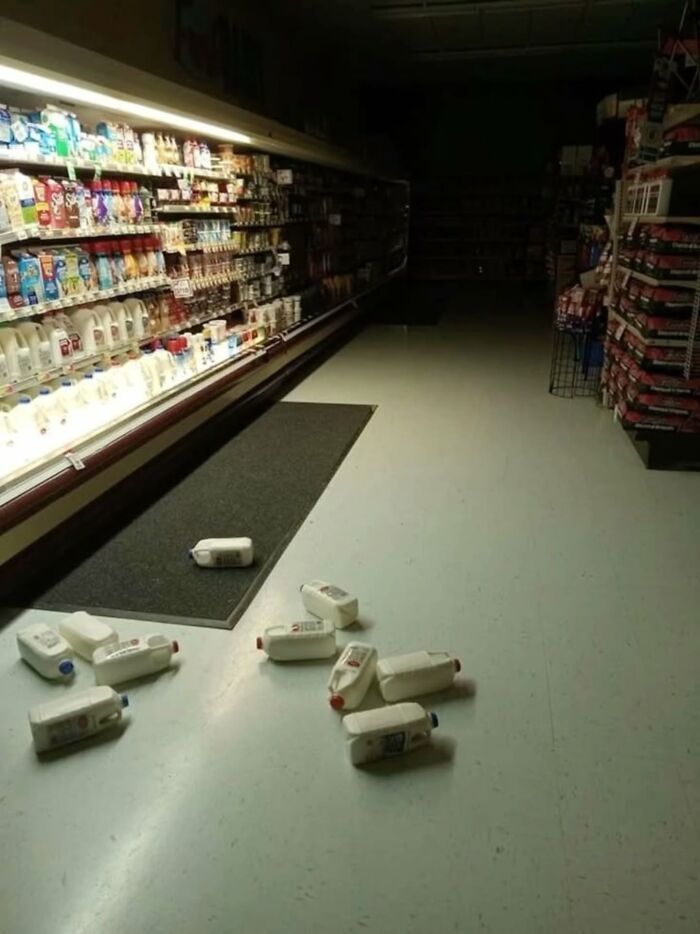 80 Unnerving Yet Intriguing Liminal Spaces That Feel Unreal 80 Unnerving Yet Intriguing Liminal Spaces That Feel Unreal