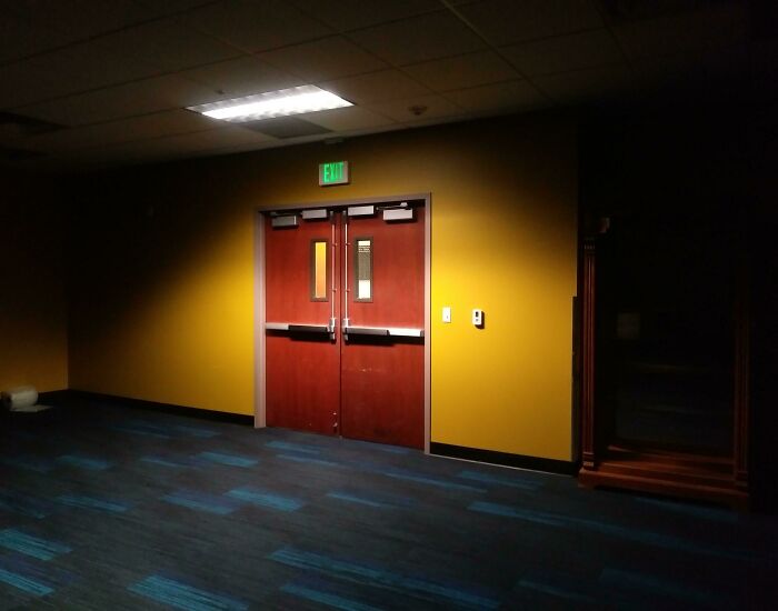 80 Unnerving Yet Intriguing Liminal Spaces That Feel Unreal 80 Unnerving Yet Intriguing Liminal Spaces That Feel Unreal
