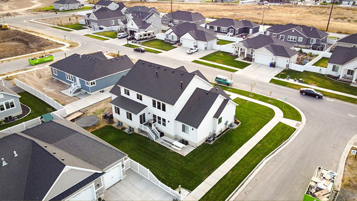 HOA Won’t Leave Resident Alone, Regrets It When They Uncover A Secret Scheme HOA Won’t Leave Resident Alone, Regrets It When They Uncover A Secret Scheme