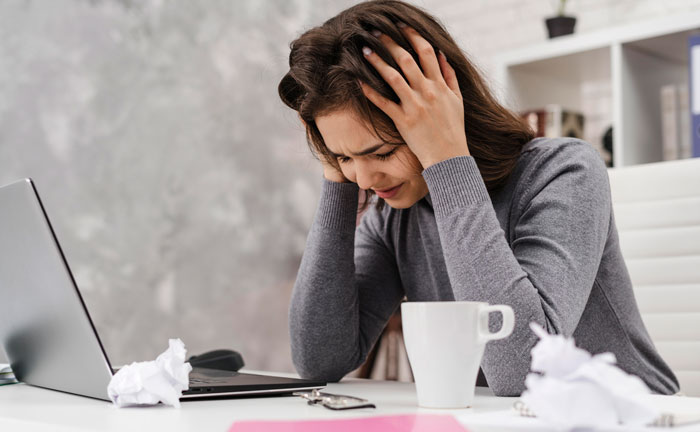 Dad Gets Both Kids Internships, Gets Blamed When One Thrives And The Other Does Not Dad Gets Both Kids Internships, Gets Blamed When One Thrives And The Other Does Not