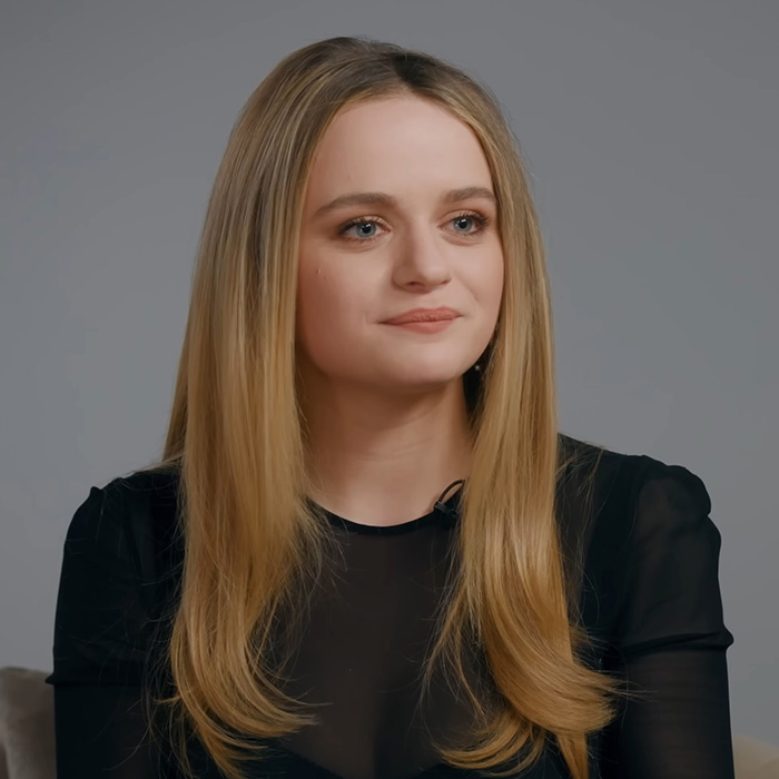 Joey King Flashed Her Underwear At Movie Premiere, Then Got Hit With Plastic Surgery Accusations Joey King Flashed Her Underwear At Movie Premiere, Then Got Hit With Plastic Surgery Accusations