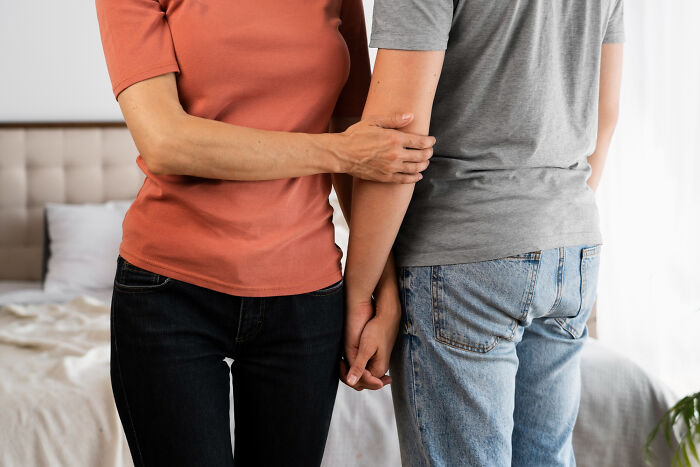 86 Dumb Reasons People Got Divorced, According To Folks Online 86 Dumb Reasons People Got Divorced, According To Folks Online