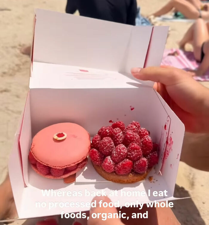 Expert Chimes In After Woman Claims Her Before-And-After Pics Of Trip To France “Prove” The US Diet Keeps People “Chronically Inflamed” Expert Chimes In After Woman Claims Her Before-And-After Pics Of Trip To France “Prove” The US Diet Keeps People “Chronically Inflamed”