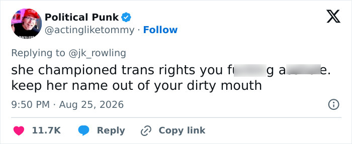 J.K. Rowling Accused Of Using Dolly Parton’s Passing As Yet Another Way To Spread Her Controversial Opinions J.K. Rowling Accused Of Using Dolly Parton’s Passing As Yet Another Way To Spread Her Controversial Opinions