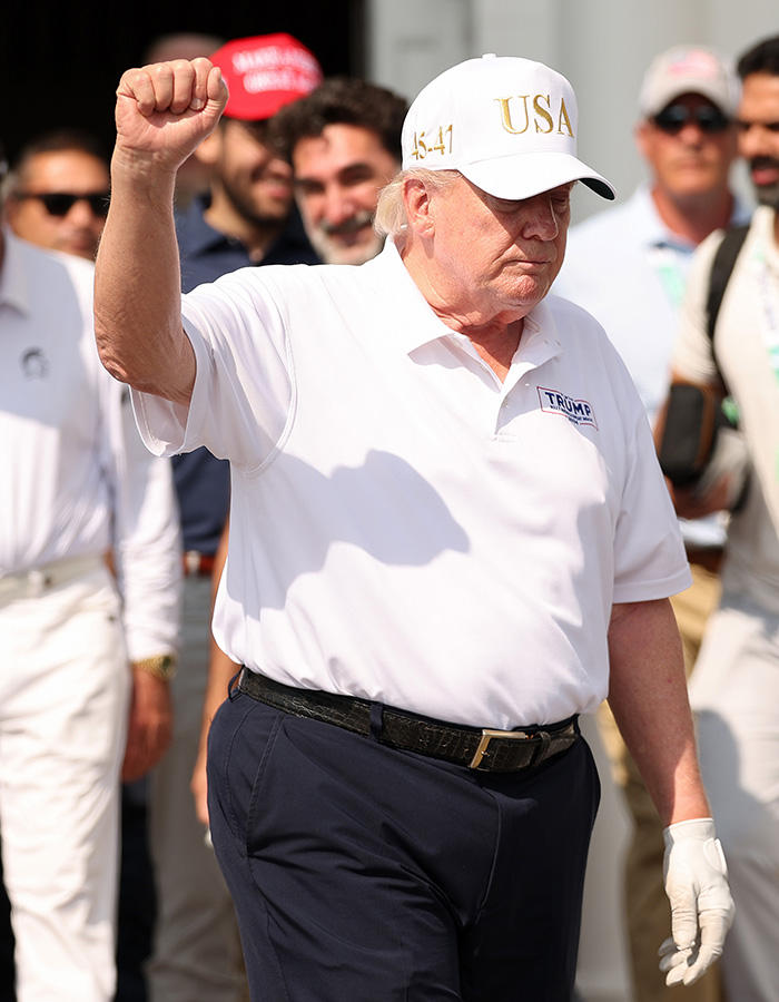 Doctors Flag Alarming Health “Marker” In Donald Trump That Could Point To A Troubling Prognosis Doctors Flag Alarming Health “Marker” In Donald Trump That Could Point To A Troubling Prognosis