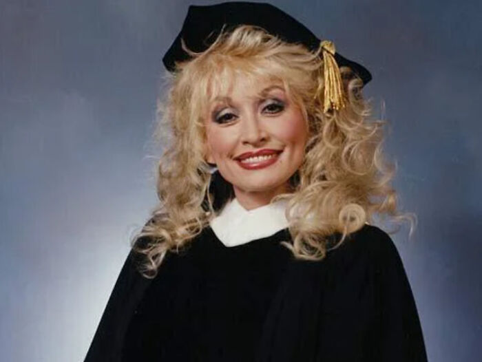 46 Facts About Beloved Late Dolly Parton, Her Life And Career That You Might Not Have Known 46 Facts About Beloved Late Dolly Parton, Her Life And Career That You Might Not Have Known