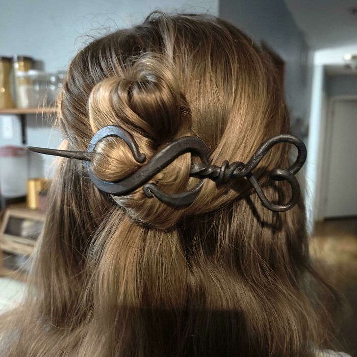 89 Impressive Things People Forged From Metal That Look Almost Too Good To Be Handmade