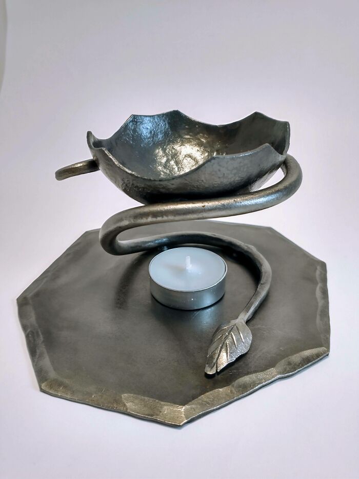 89 Impressive Things People Forged From Metal That Look Almost Too Good To Be Handmade