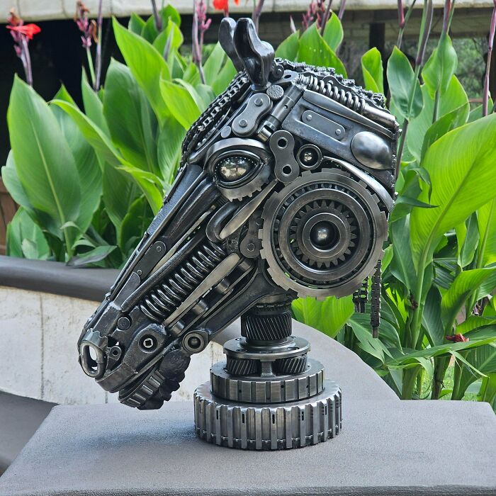 89 Impressive Things People Forged From Metal That Look Almost Too Good To Be Handmade