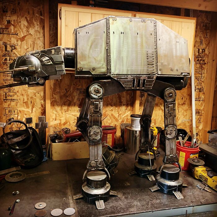 89 Impressive Things People Forged From Metal That Look Almost Too Good To Be Handmade