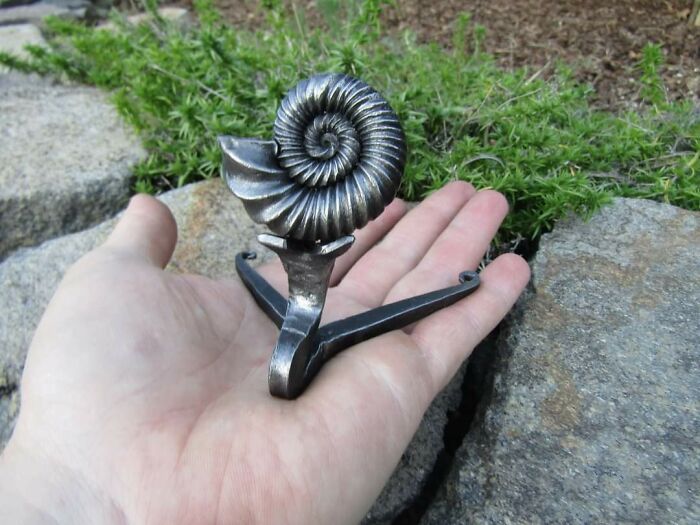 89 Impressive Things People Forged From Metal That Look Almost Too Good To Be Handmade