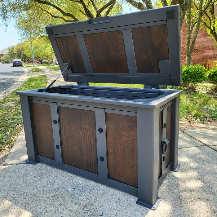 89 Impressive Things People Forged From Metal That Look Almost Too Good To Be Handmade