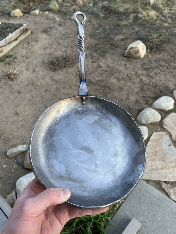 89 Impressive Things People Forged From Metal That Look Almost Too Good To Be Handmade