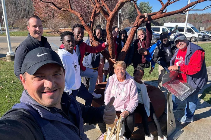Couple Keeps Adopting Kids After Having Their Own Until They End Up With A Family Of 39 Couple Keeps Adopting Kids After Having Their Own Until They End Up With A Family Of 39