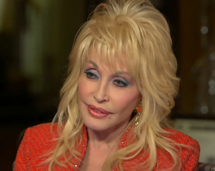 Dolly Parton’s Sister Reveals The Selfless Offer The Late Legend Made To Doctors During Her Devastating Cancer Battle Dolly Parton’s Sister Reveals The Selfless Offer The Late Legend Made To Doctors During Her Devastating Cancer Battle