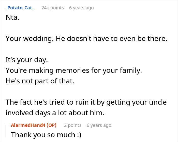 Bride Refuses To Let Step-Dad Have His Special Moment During Her Wedding Bride Refuses To Let Step-Dad Have His Special Moment During Her Wedding
