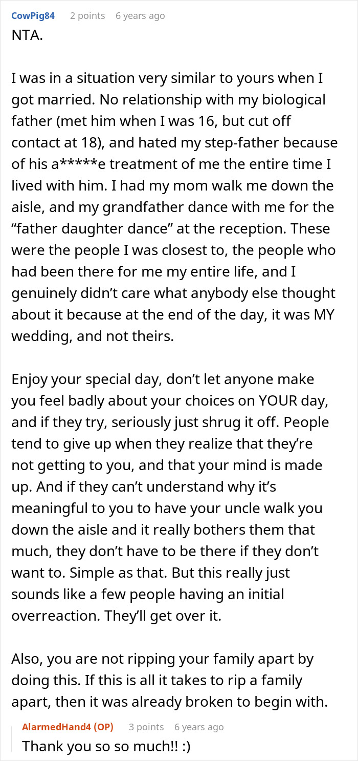 Bride Refuses To Let Step-Dad Have His Special Moment During Her Wedding Bride Refuses To Let Step-Dad Have His Special Moment During Her Wedding