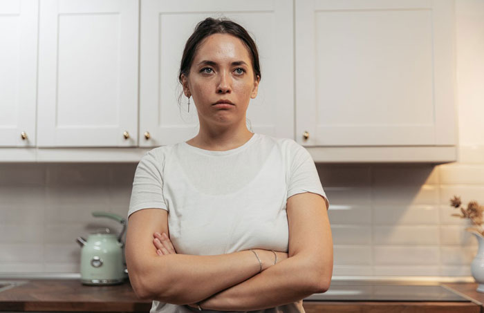 Entitled Mom Expects Nanny To Reschedule Her Life-Saving Surgery, Gets A Harsh Reality Check Entitled Mom Expects Nanny To Reschedule Her Life-Saving Surgery, Gets A Harsh Reality Check