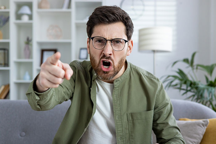 Guy&rsquo;s Affair Gets Exposed Before A Group Vacation, He Somehow Takes Two More Cheaters Down With Him