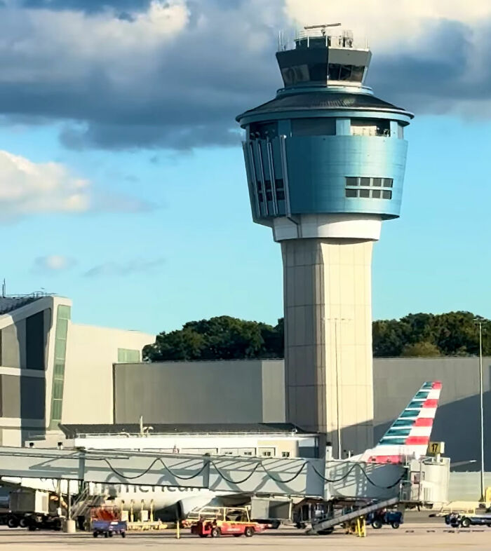Bombshell Report Reveals Air Traffic Controllers’ Appalling Move Ahead Of AirCanada Crash That Claimed Pilots’ Lives Bombshell Report Reveals Air Traffic Controllers’ Appalling Move Ahead Of AirCanada Crash That Claimed Pilots’ Lives