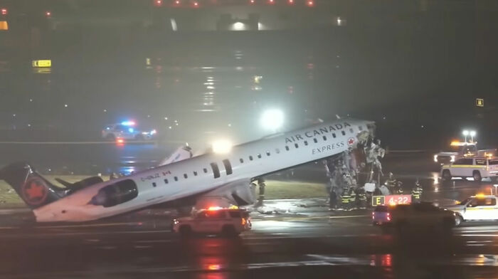 Bombshell Report Reveals Air Traffic Controllers’ Appalling Move Ahead Of AirCanada Crash That Claimed Pilots’ Lives Bombshell Report Reveals Air Traffic Controllers’ Appalling Move Ahead Of AirCanada Crash That Claimed Pilots’ Lives