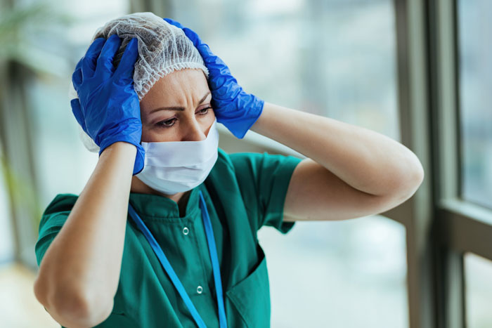 ER Nurse Runs Over A Karen’s Foot Saving A Patient And Gets A Raise For It Instead Of Getting Fired
