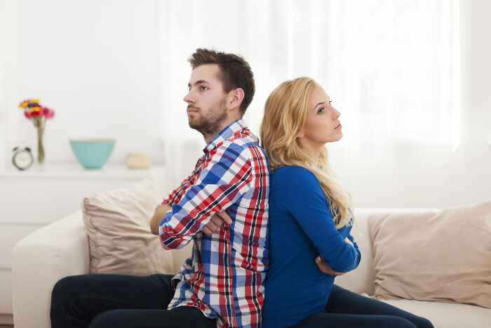 82 Unhinged House Rules That Make Sense To The Family And Absolutely Nobody Else