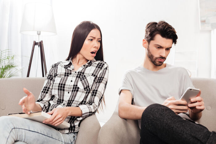 82 People Admit They Became Affair Partners, And Their Reasons Are All Over The Place 82 People Admit They Became Affair Partners, And Their Reasons Are All Over The Place