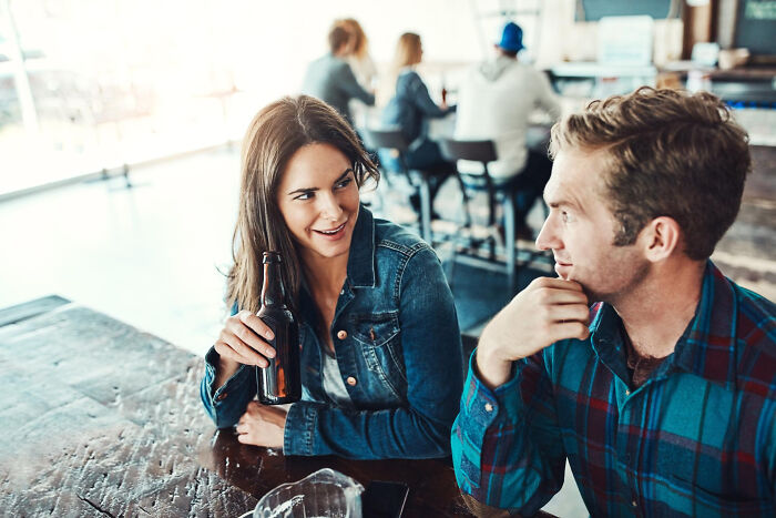 82 People Admit They Became Affair Partners, And Their Reasons Are All Over The Place 82 People Admit They Became Affair Partners, And Their Reasons Are All Over The Place